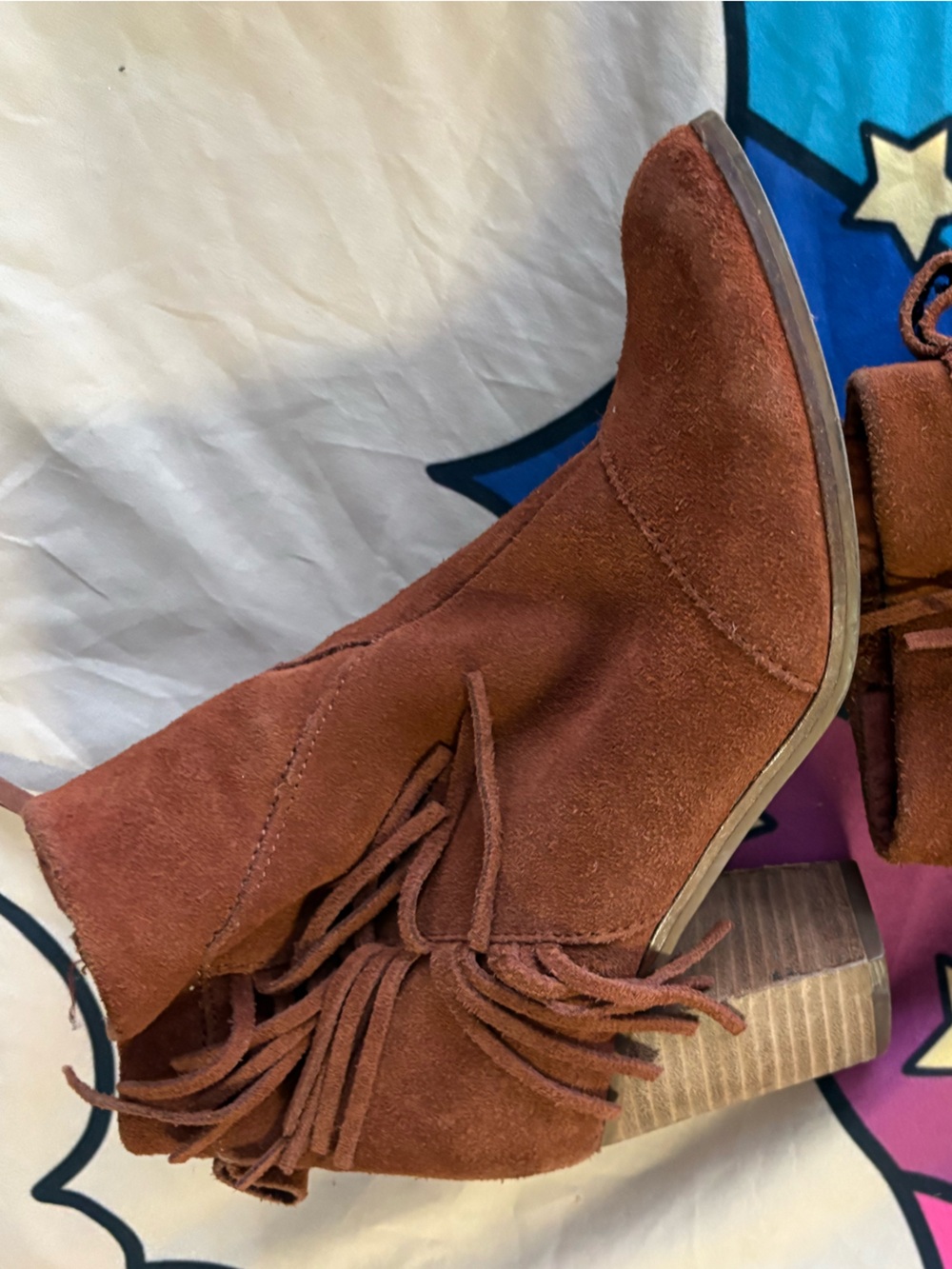 Toms Rust Suede Ankle Booties - Picture 7 of 16